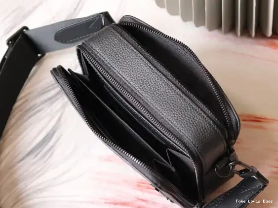 Repladies Wallet LOUIS VUITTON Wearable Alpha 0608